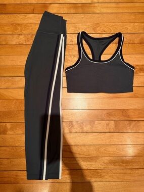 Splits59 Dark Green Leggings and Sports Bra with White/Navy Contrast Stripes